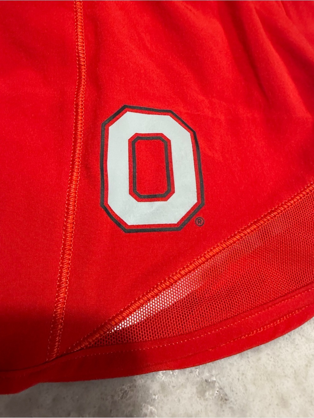 Lululemon Ohio State Buckeyes Hotty Hot Shorts - Red / Size 10 - Picture 2 of 4